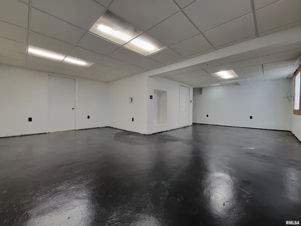 $169,000 | 1102 Coolidge Avenue, Pekin, IL 61554