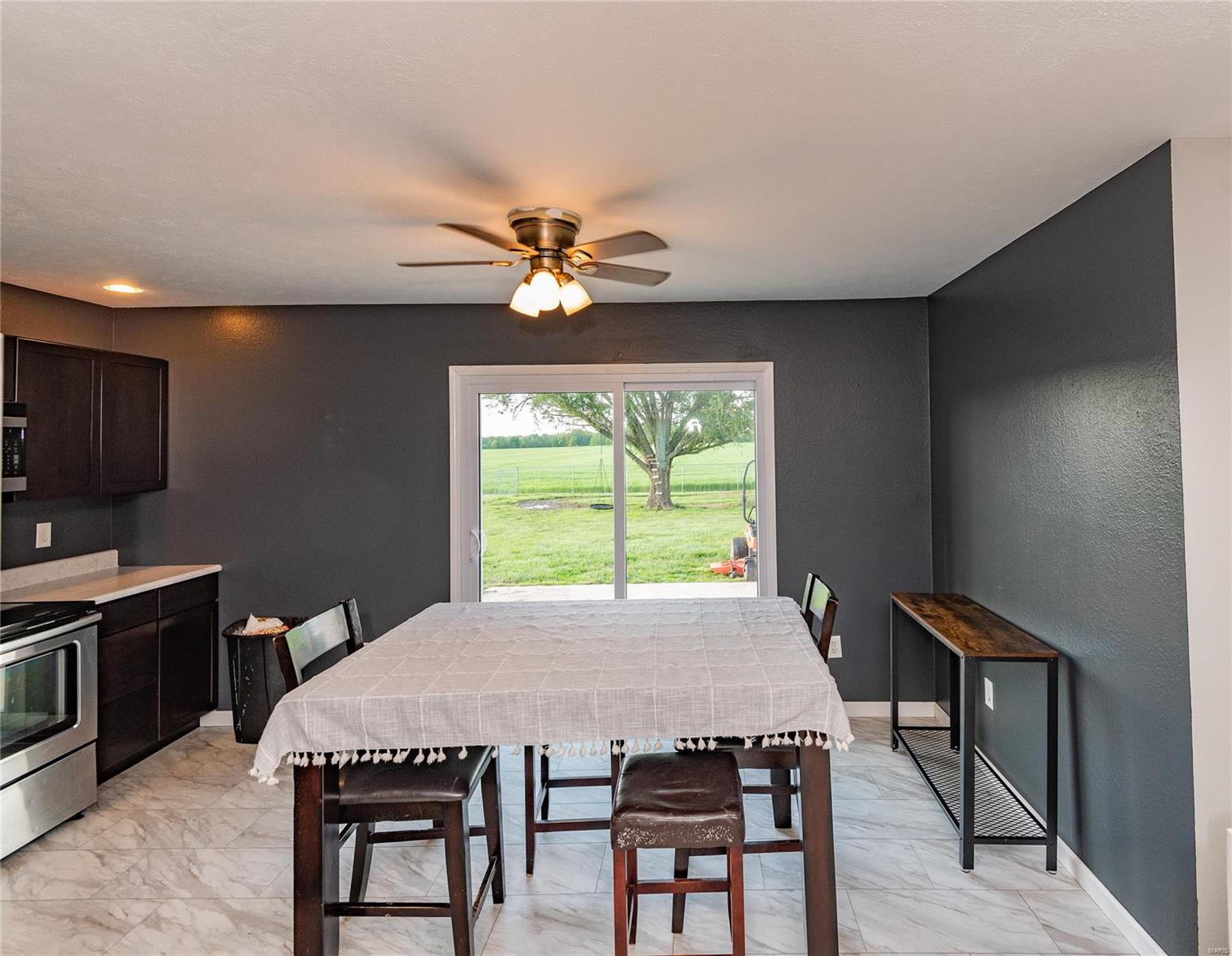 10829 Lake Road Highland, IL 62249 - Photo 3 of 16