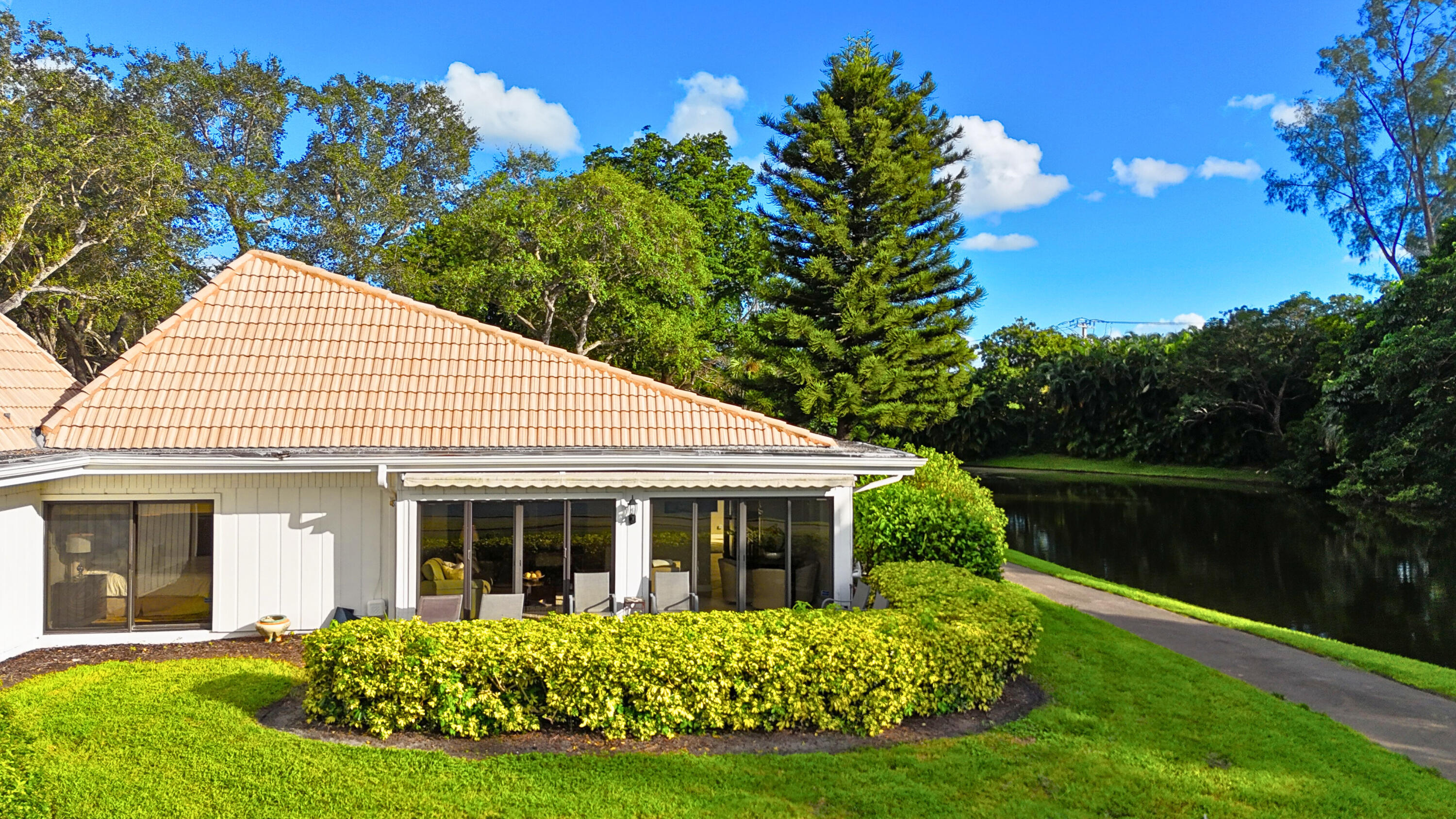 406 Bridgewood Court Boca Raton, FL 33434 - Photo 1 of 76 DR-7