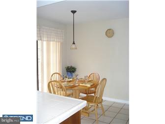 625 Newcomen Road Exton, PA 19341 - Photo 3 of 12 Kitchen
