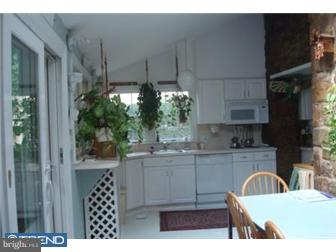 405 Vernon Road Jenkintown, PA 19046 - Photo 2 of 11 Kitchen