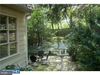 405 Vernon Road Jenkintown, PA 19046 - Photo 3 of 11 Exterior Back