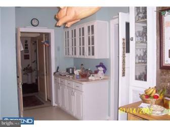 405 Vernon Road Jenkintown, PA 19046 - Photo 7 of 11