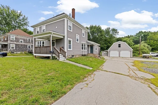 a picture of floor plan