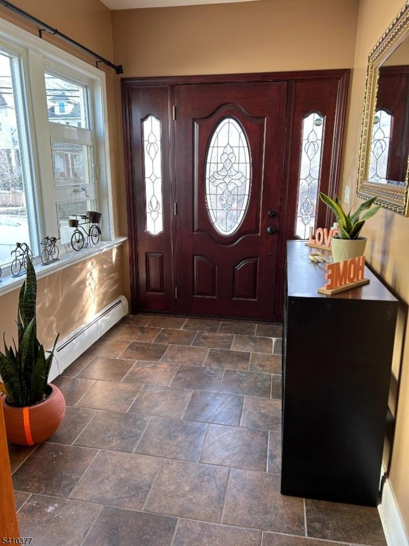 934 Monroe Avenue Elizabeth, NJ 07201 - Photo 14 of 39