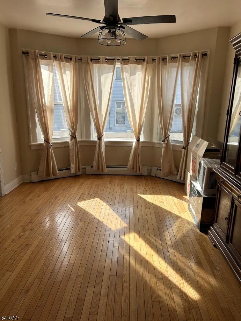 934 Monroe Avenue Elizabeth, NJ 07201 - Photo 23 of 39