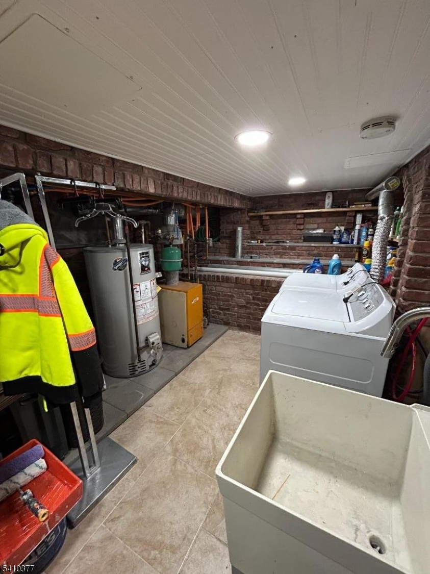 934 Monroe Avenue Elizabeth, NJ 07201 - Photo 10 of 39