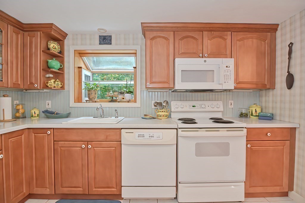 9 Oneida Road Acton, MA 01720 - Photo 13 of 34 Gallery Image 13