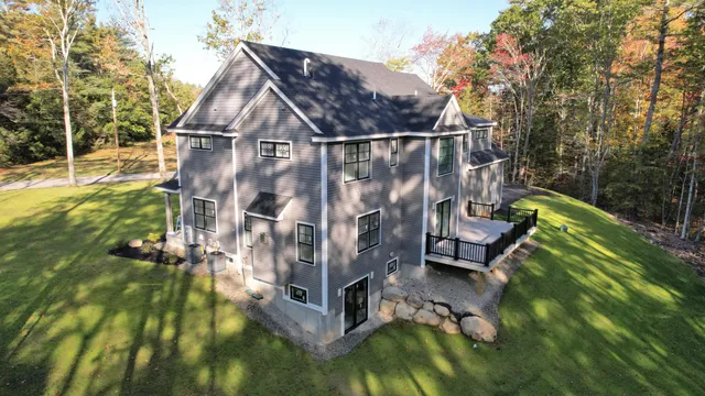 $1,375,000 | 15 Kimball Lane, Kennebunk, ME 04043