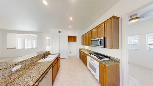 $3,200 | 11363 Deerfield Drive, Yucaipa, CA 92399