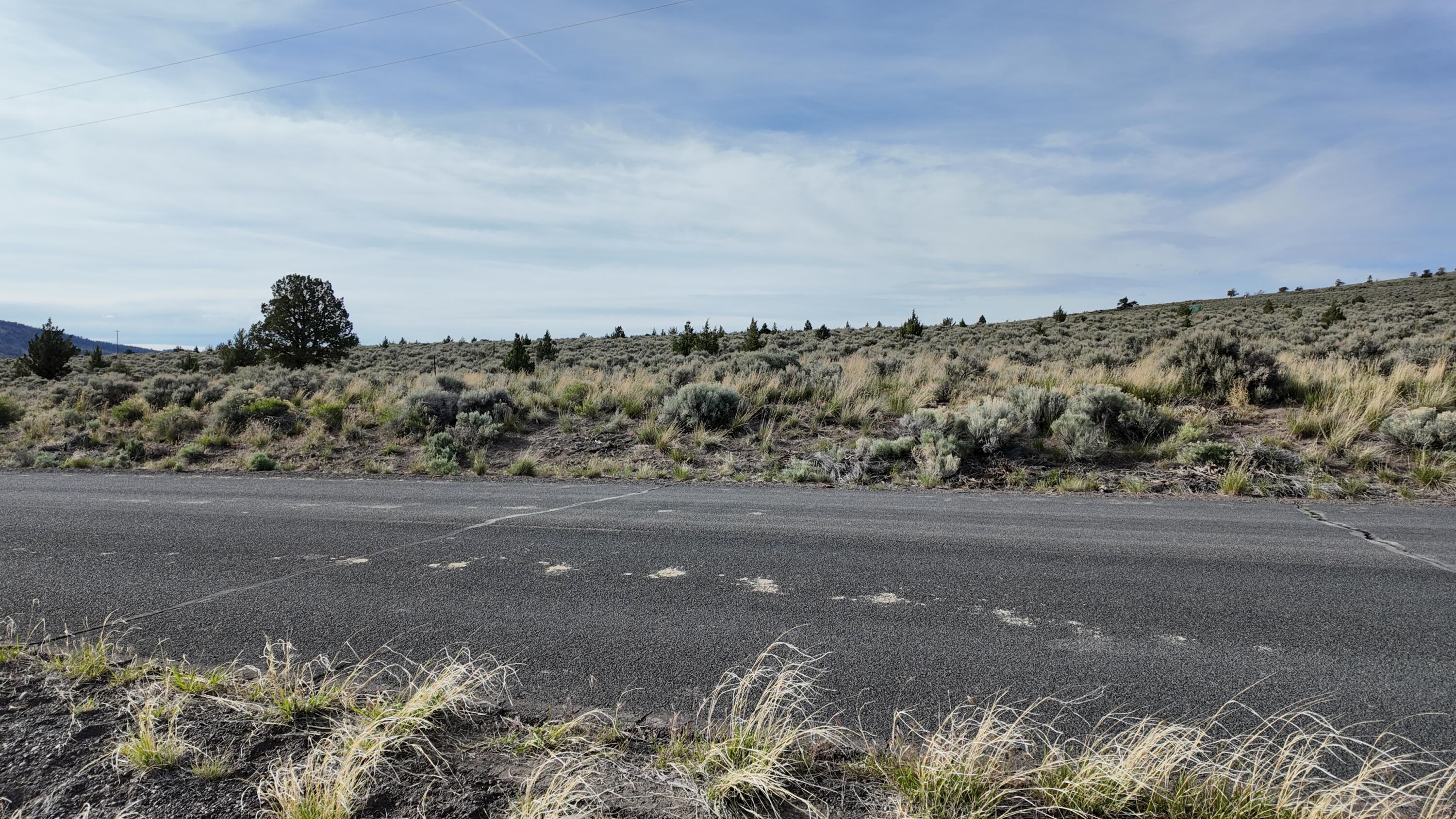 Carlon Lane, Unit 401 Summer Lake, OR 97640 - Photo 4 of 11 DJI_20001029040426_0146_D