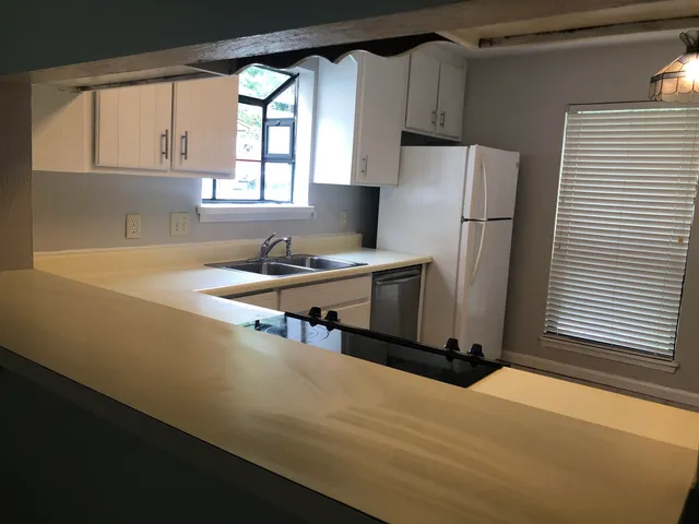 $1,500 | 2333 Ryan Place, Tallahassee, FL 32309