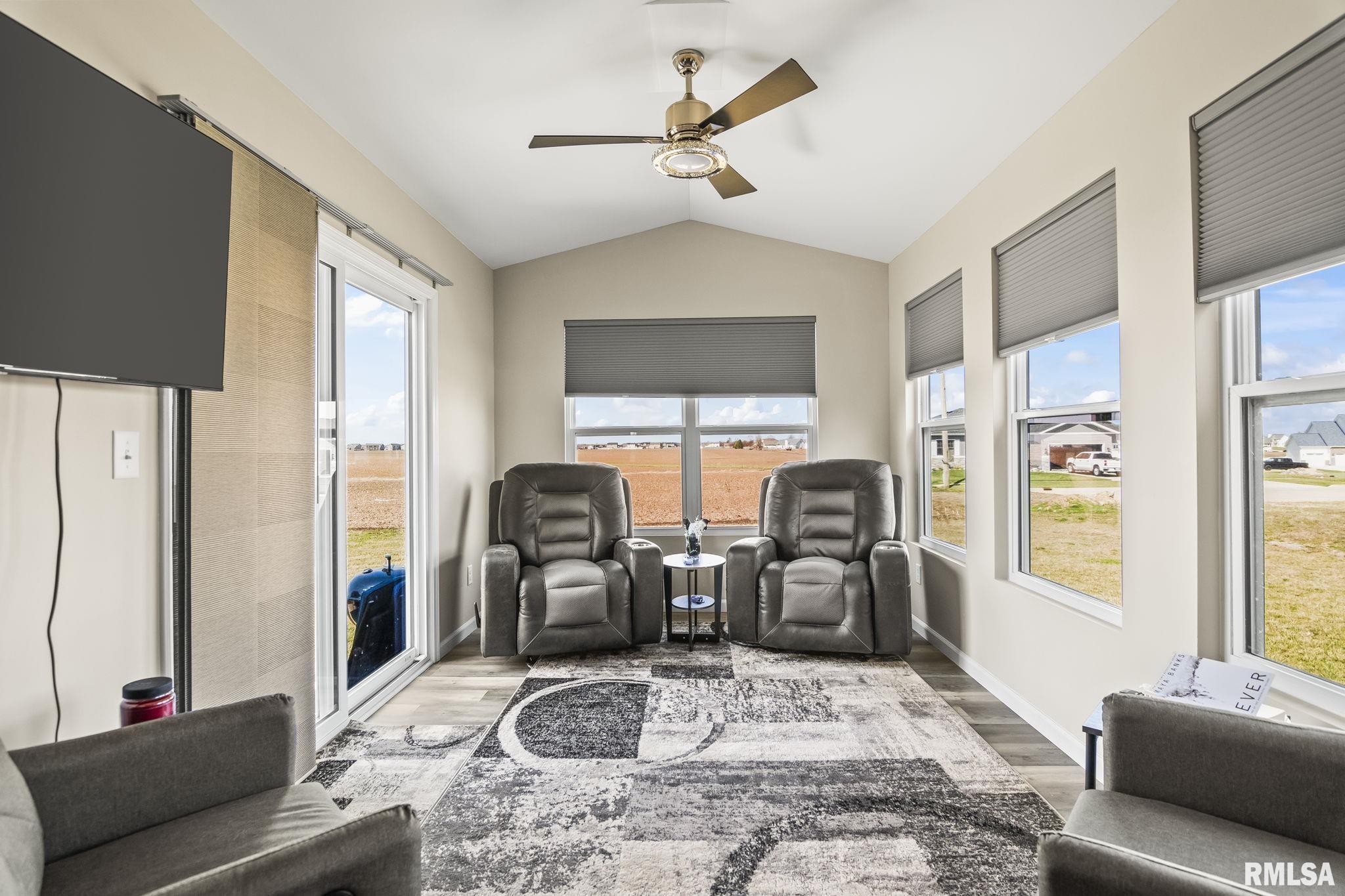 413 Hodges Court Chatham, IL 62629 - Photo 12 of 34