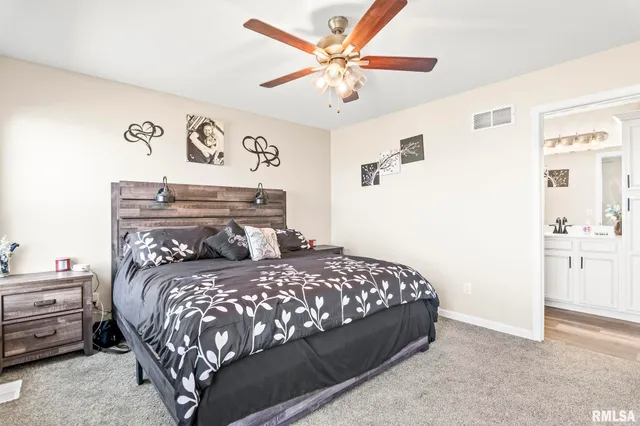 $365,000 | 413 Hodges Court, Chatham, IL 62629