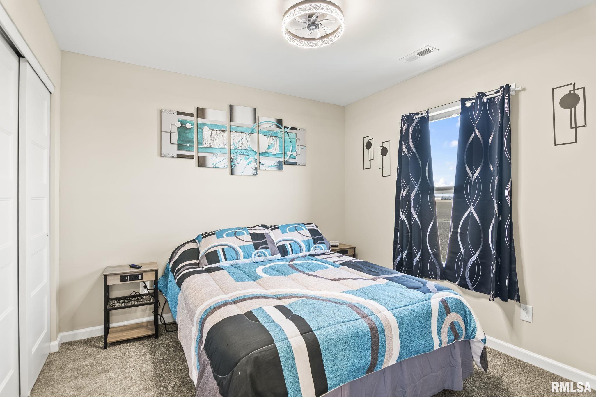 413 Hodges Court Chatham, IL 62629 - Photo 20 of 34