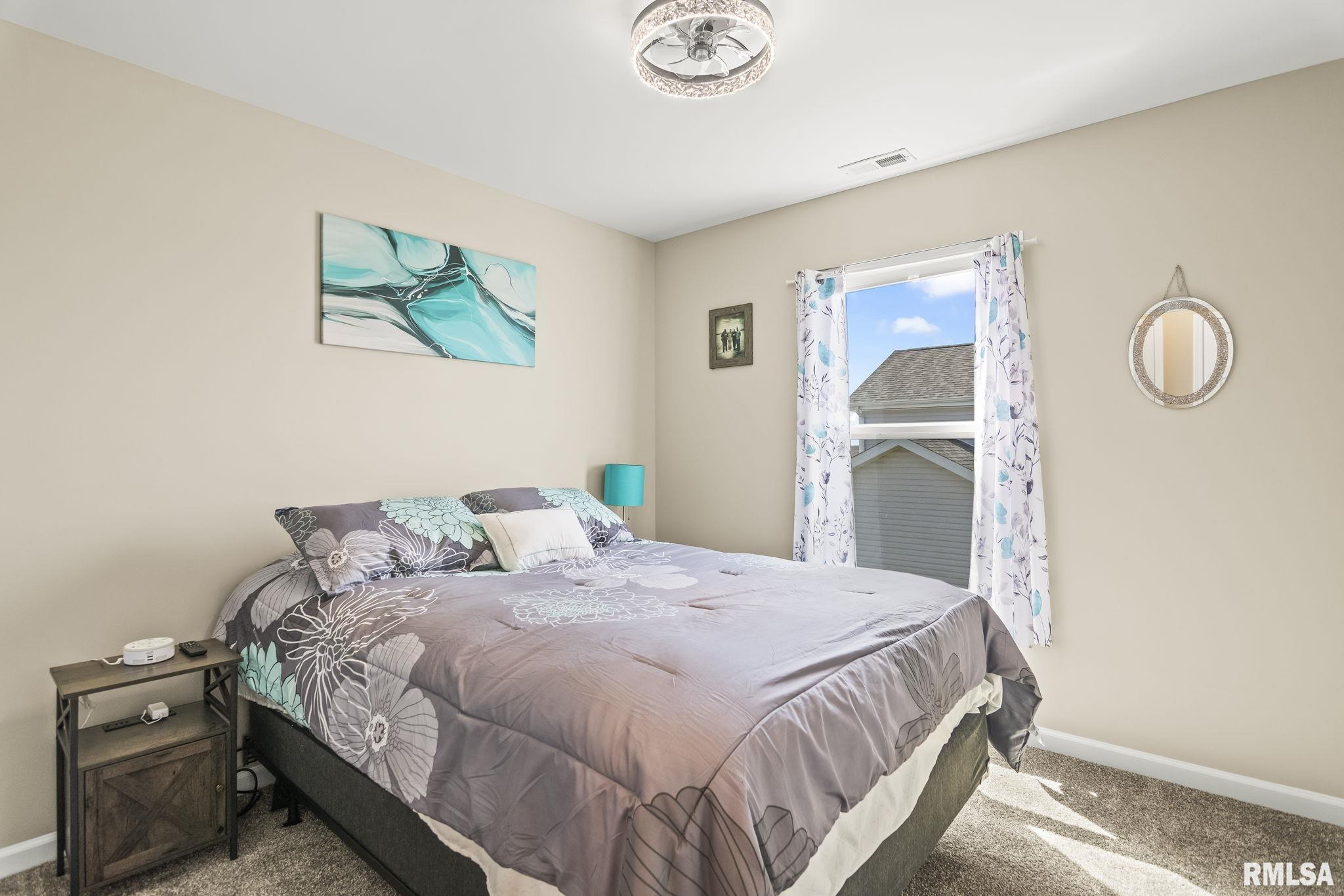 413 Hodges Court Chatham, IL 62629 - Photo 21 of 34