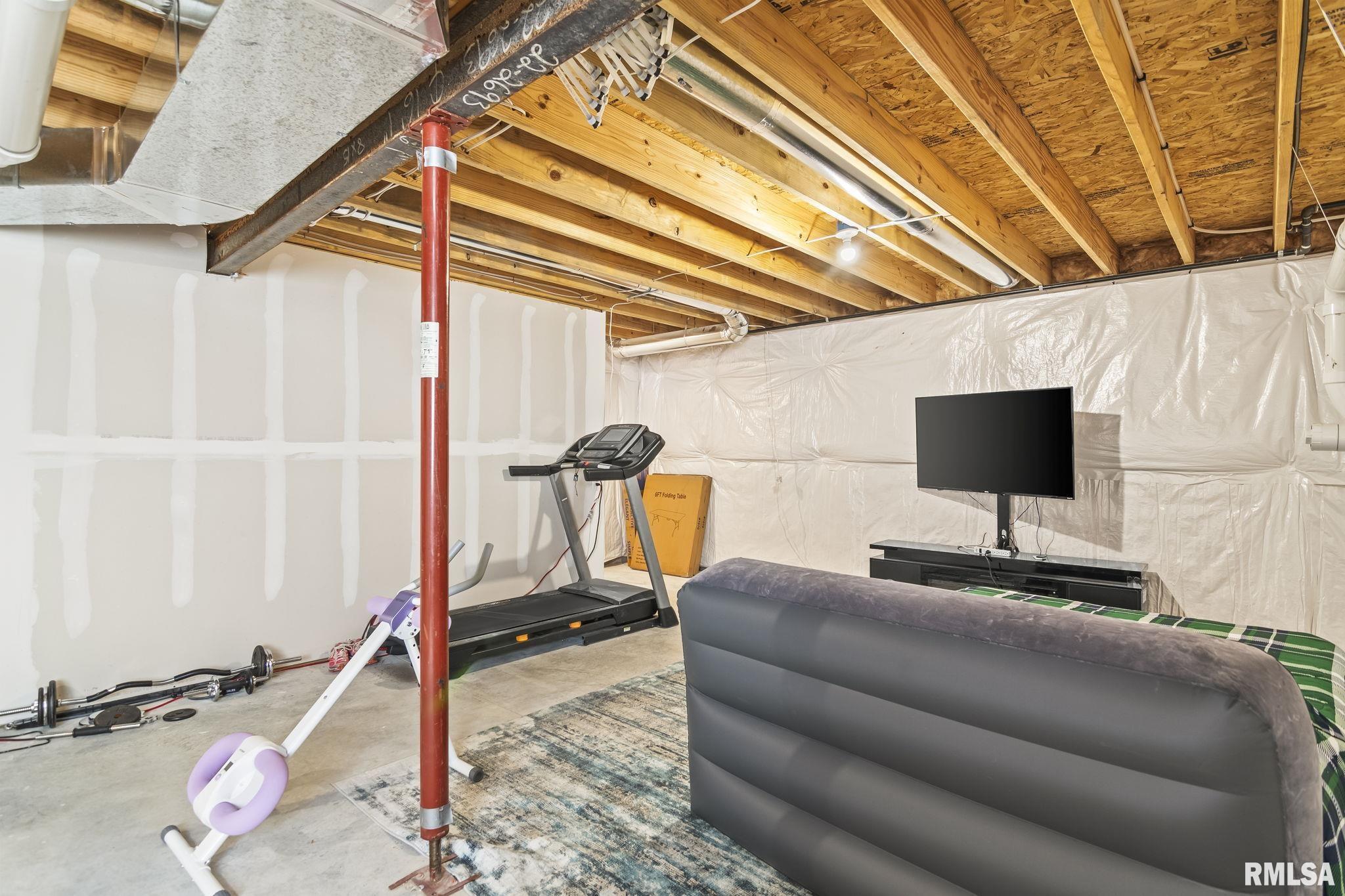 413 Hodges Court Chatham, IL 62629 - Photo 28 of 34