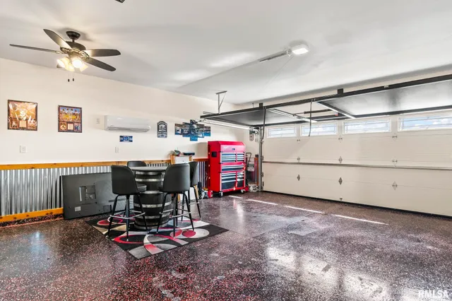 $365,000 | 413 Hodges Court, Chatham, IL 62629