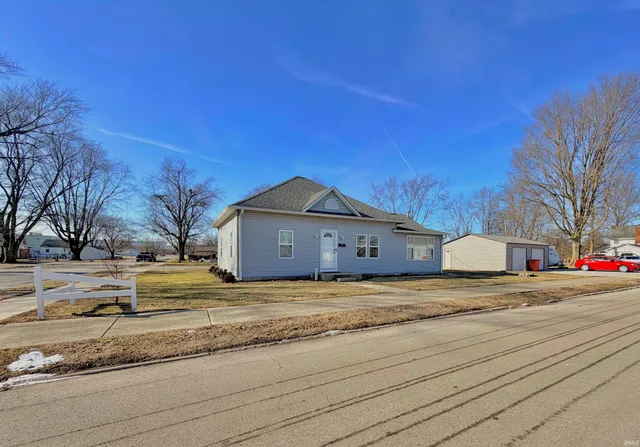 $249,900 | 322 South 1st Street, Monticello, IN 47960