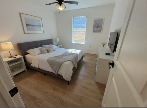 $2,300 | 8125 Sunnyhill Street, Houston, TX 77088