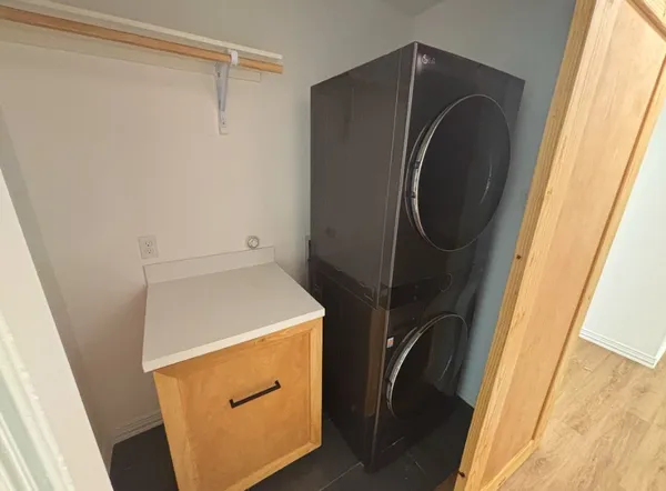 $2,300 | 8125 Sunnyhill Street, Houston, TX 77088