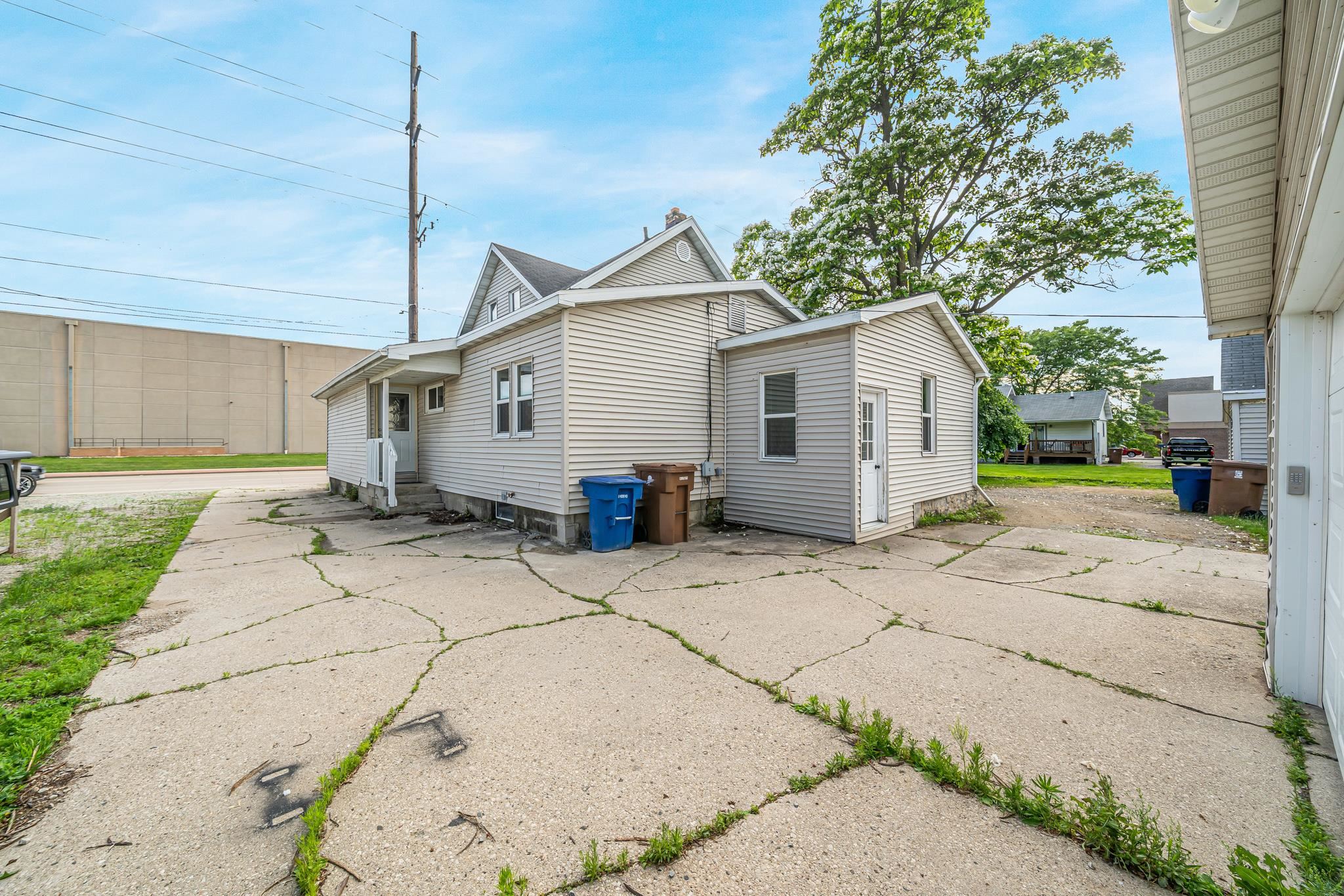 524 3rd Street Menasha, WI 54952 - Photo 41 of 44