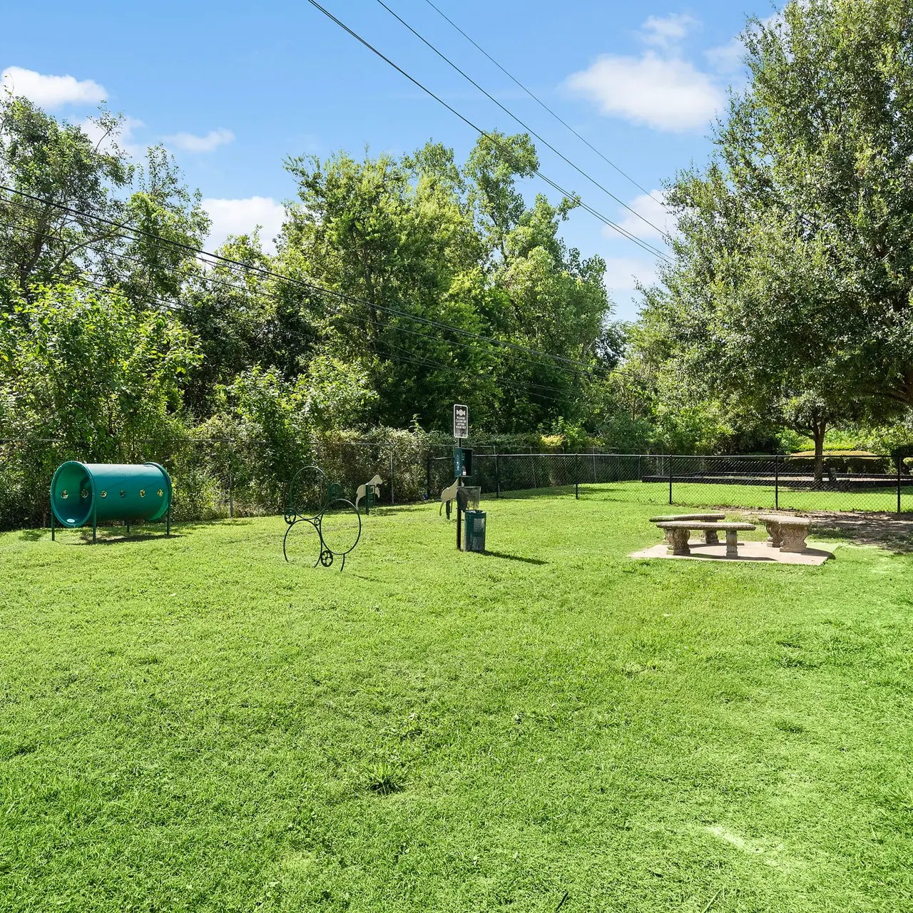 7250 West Greens Road, Unit 1501 Houston, TX 77064 - Photo 9 of 21 Fresh Season, Fresh Start Apply today and watch the perks bloom: ?? $399 Move in Special ?? Must Move in by 4/30/2026 ?? No Deposit Required
