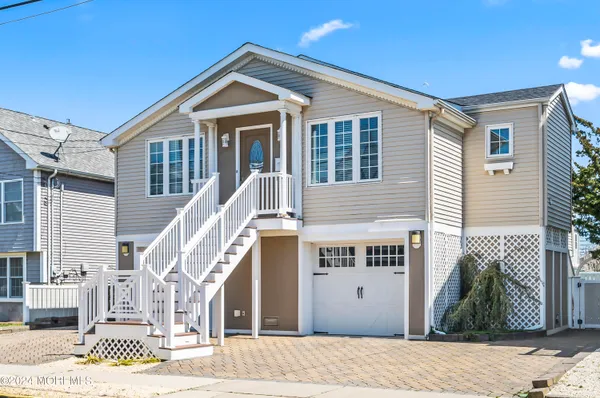 $2,700 | 204 A Randall Avenue, Point Pleasant Beach, NJ 08742
