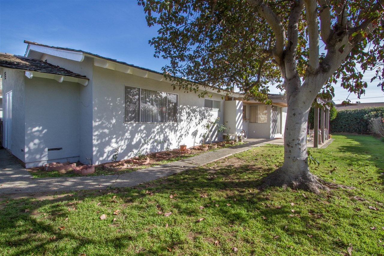 1617 Avocado Road Oceanside, CA 92054 - Photo 13 of 25 Gallery Image 13