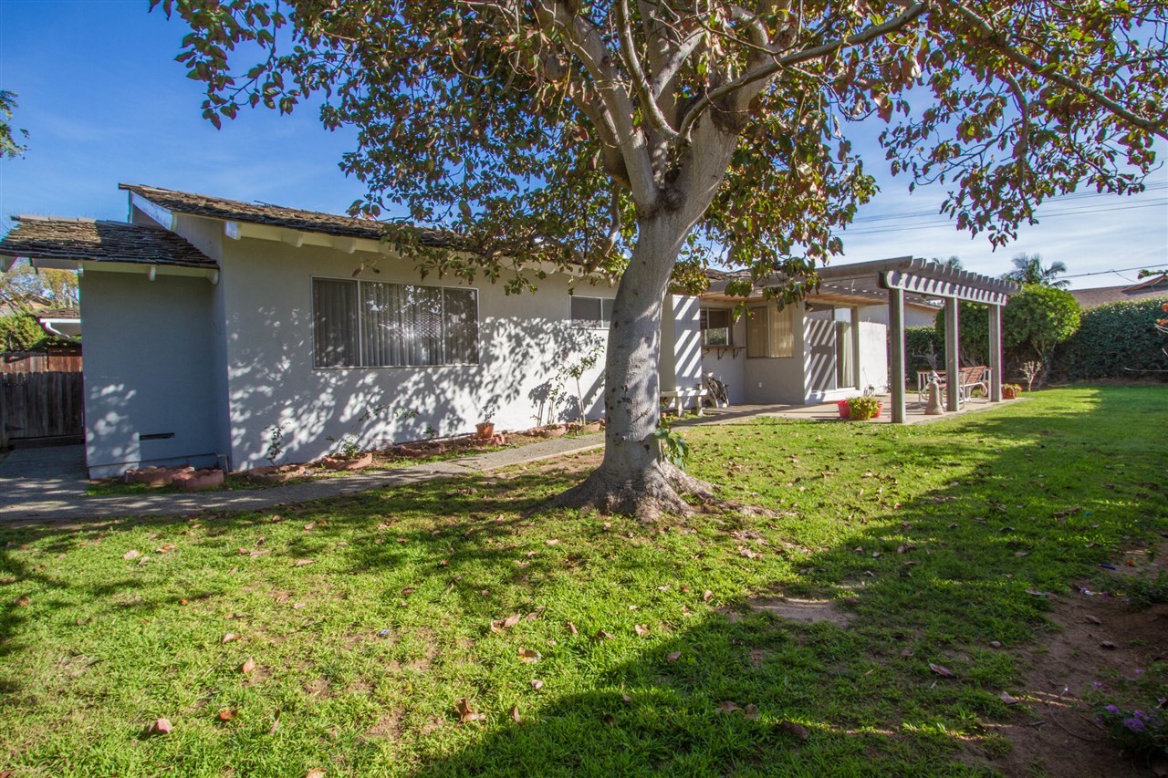 1617 Avocado Road Oceanside, CA 92054 - Photo 8 of 25 Gallery Image 8