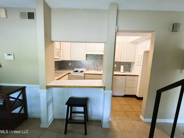 $125,000 | 2501 Gulf Avenue, Unit 22, Gulfport, MS 39501