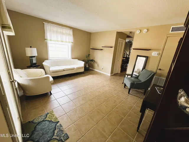 $125,000 | 2501 Gulf Avenue, Unit 22, Gulfport, MS 39501