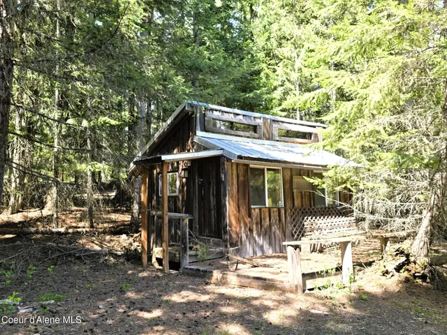 $575,000 | 68 Panorama Drive, Lenore, ID 83541