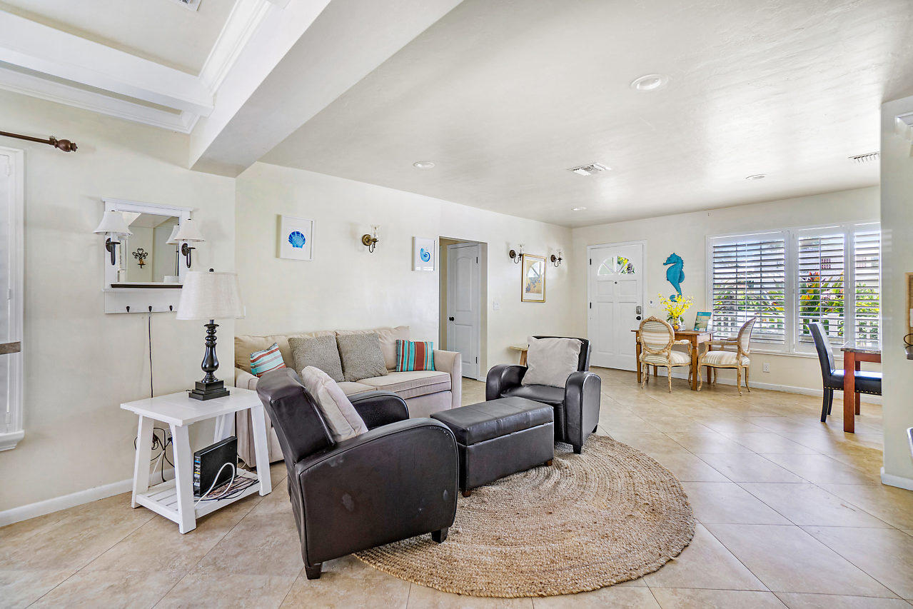 215 Inlet Way Palm Beach Shores, FL 33404 - Photo 14 of 42 014-215InletWay-PalmBeachShores-FL-small