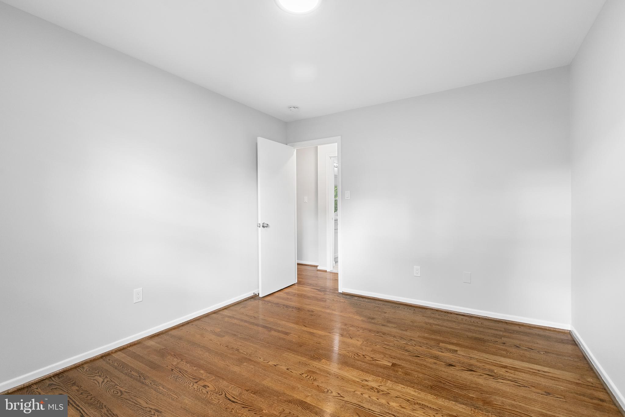 8210 Marcy Avenue Springfield, VA 22152 - Photo 19 of 52 Bedroom 2