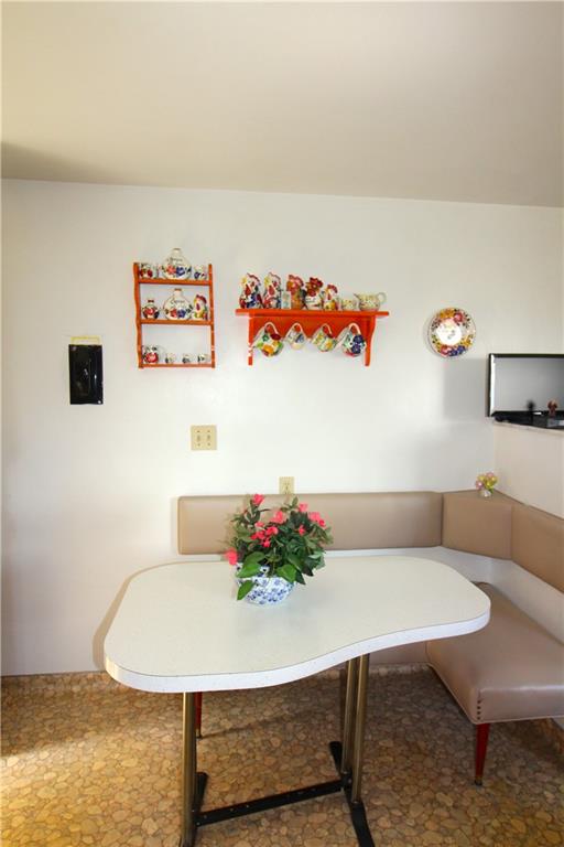 885 Peairs Road Elizabeth, PA 15037 - Photo 10 of 19 Gallery Image 10