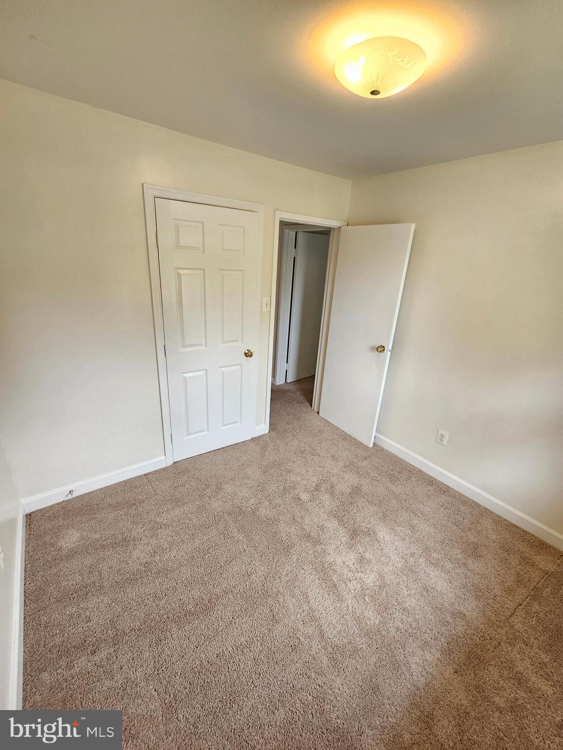 603 Pinewood Road Rockville, MD 20850 - Photo 27 of 32 3rd Bedroom
