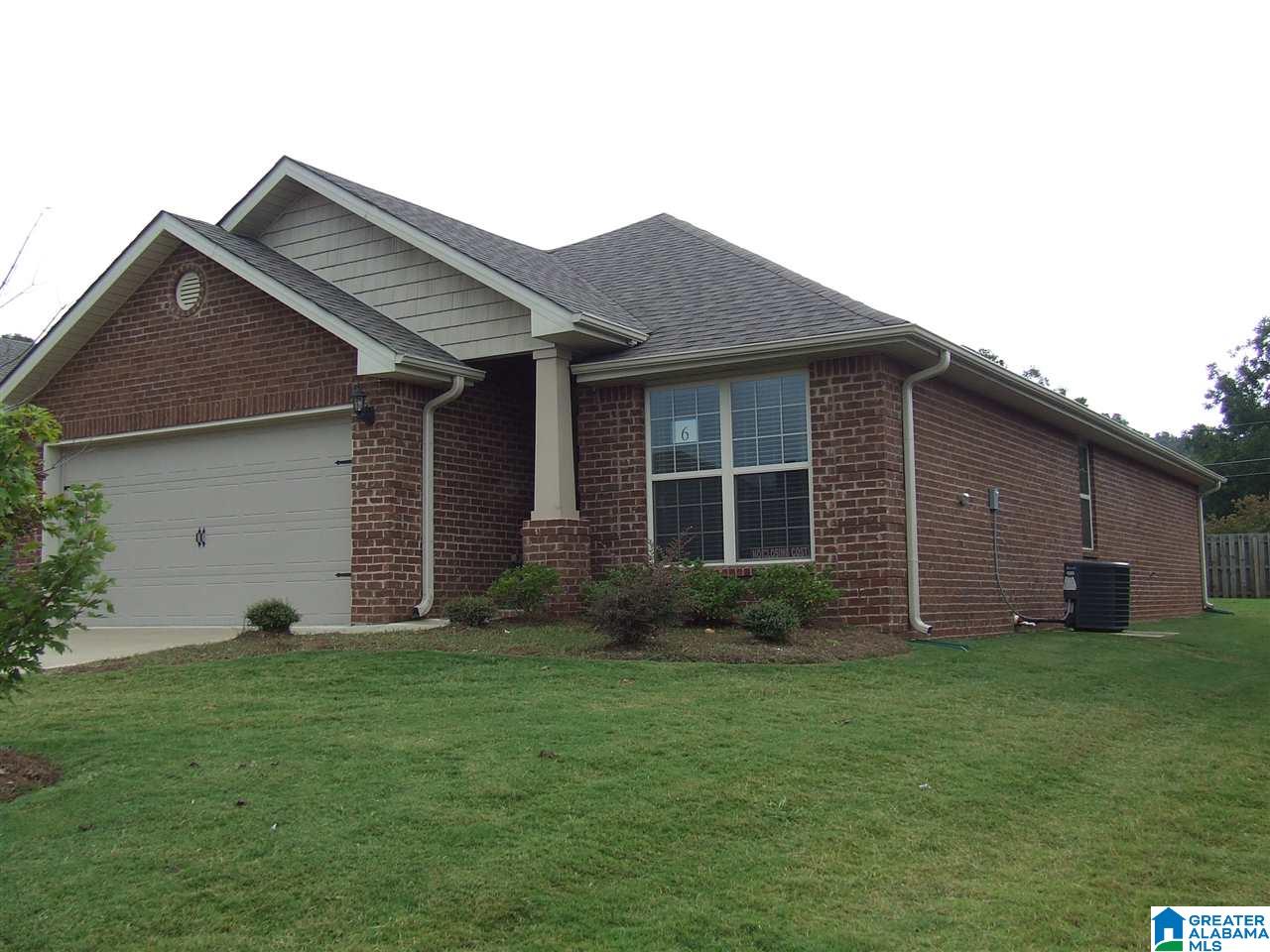 233 Stoney Trail Alabaster, AL 35114 - Photo 3 of 10
