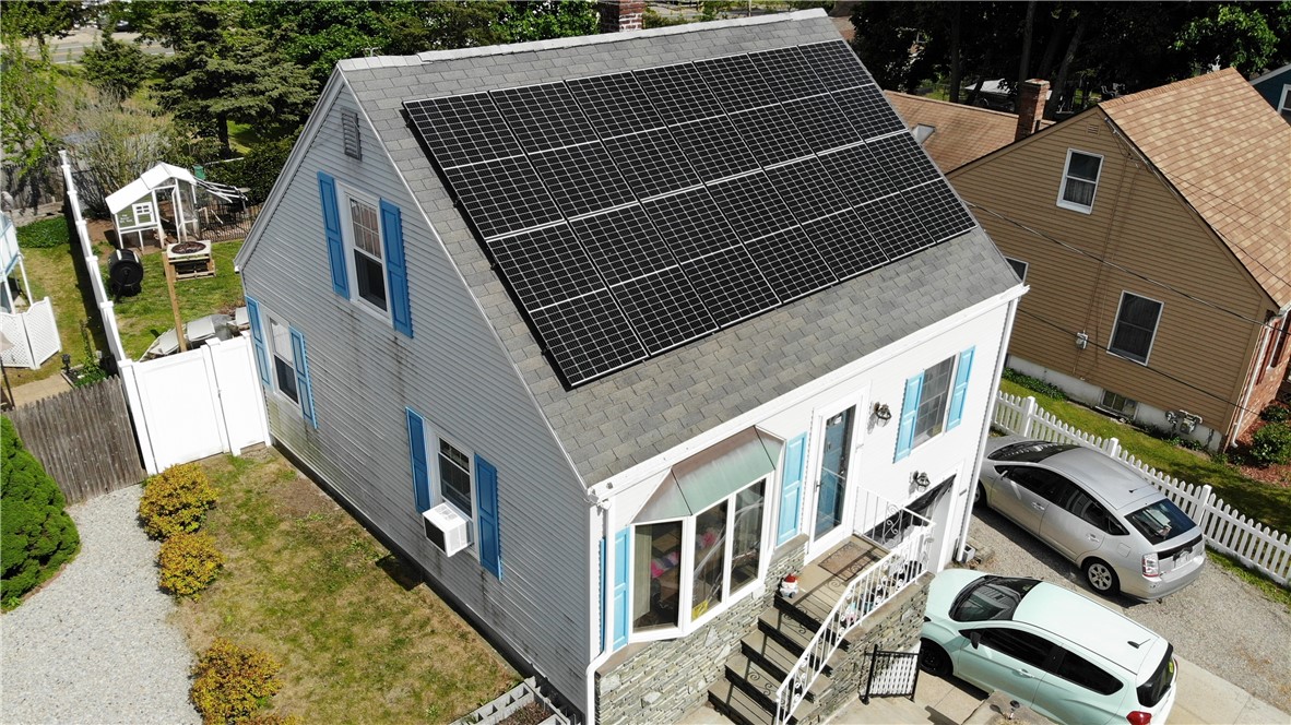 1174 Logee Street Woonsocket, RI 02895 - Photo 3 of 41 Gallery Image 3