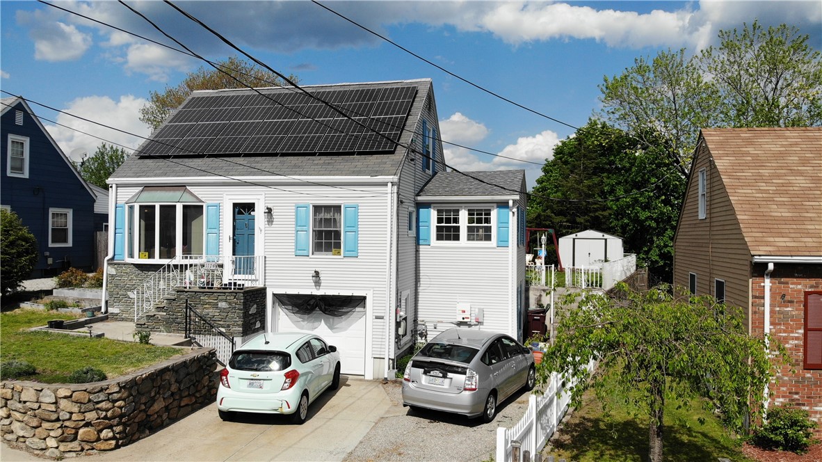 1174 Logee Street Woonsocket, RI 02895 - Photo 6 of 41 Gallery Image 6