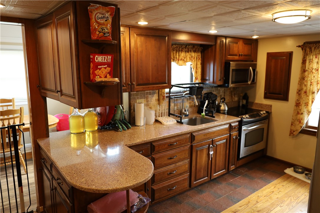 1174 Logee Street Woonsocket, RI 02895 - Photo 8 of 41 Gallery Image 8