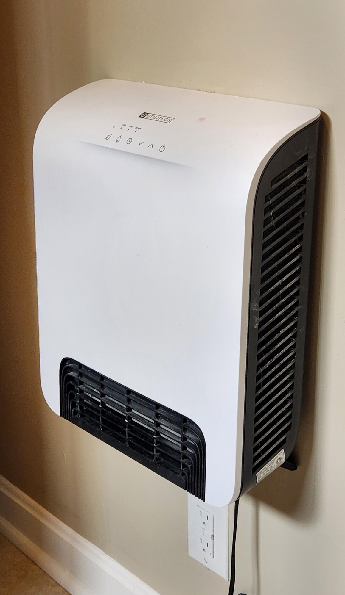 64 Penobscot Street Orono, ME 04473 - Photo 12 of 79 20260404_093425