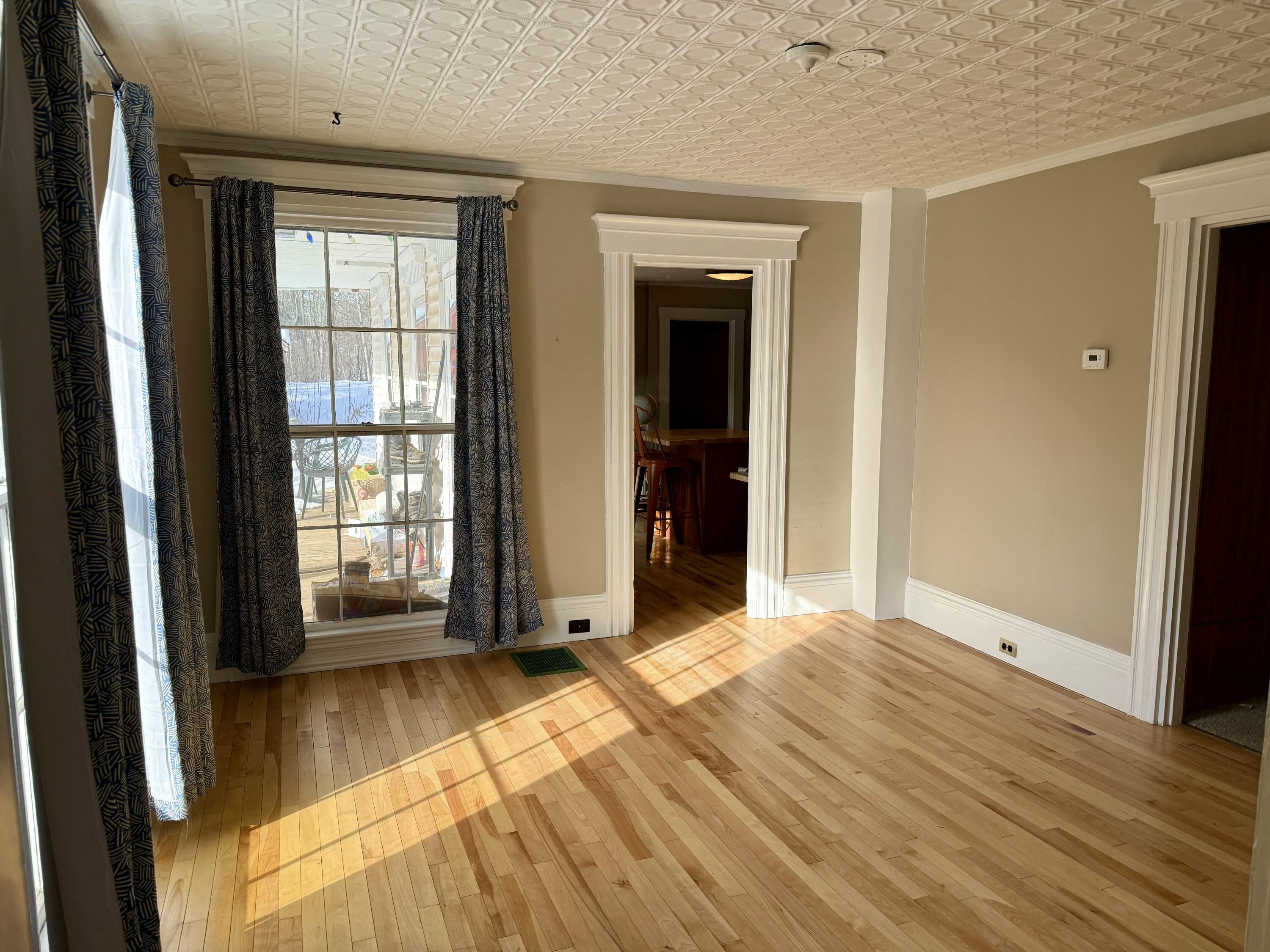 64 Penobscot Street Orono, ME 04473 - Photo 13 of 37 IMG_0347