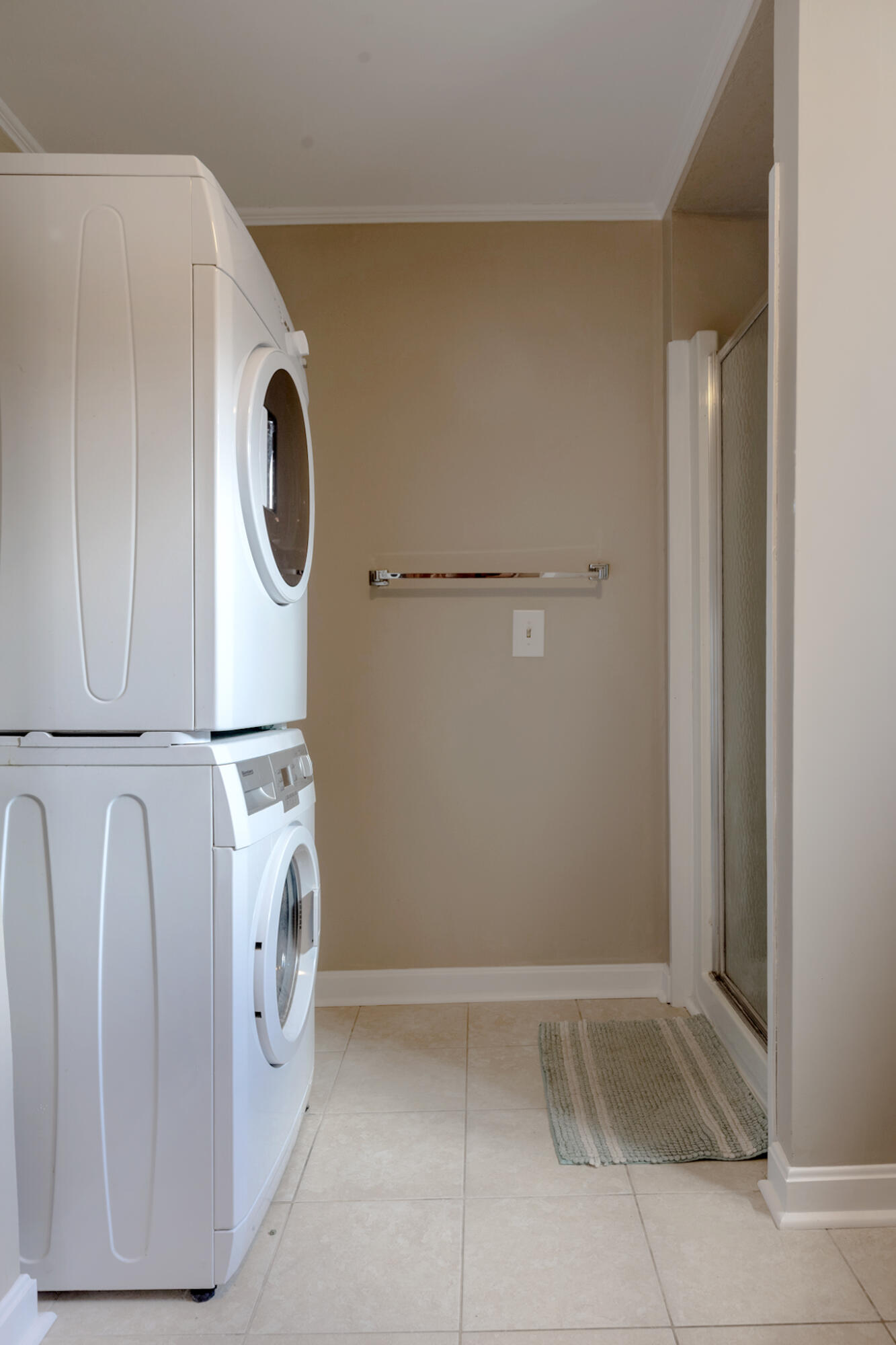 64 Penobscot Street Orono, ME 04473 - Photo 14 of 79 20260404-_MG_8702-HDR