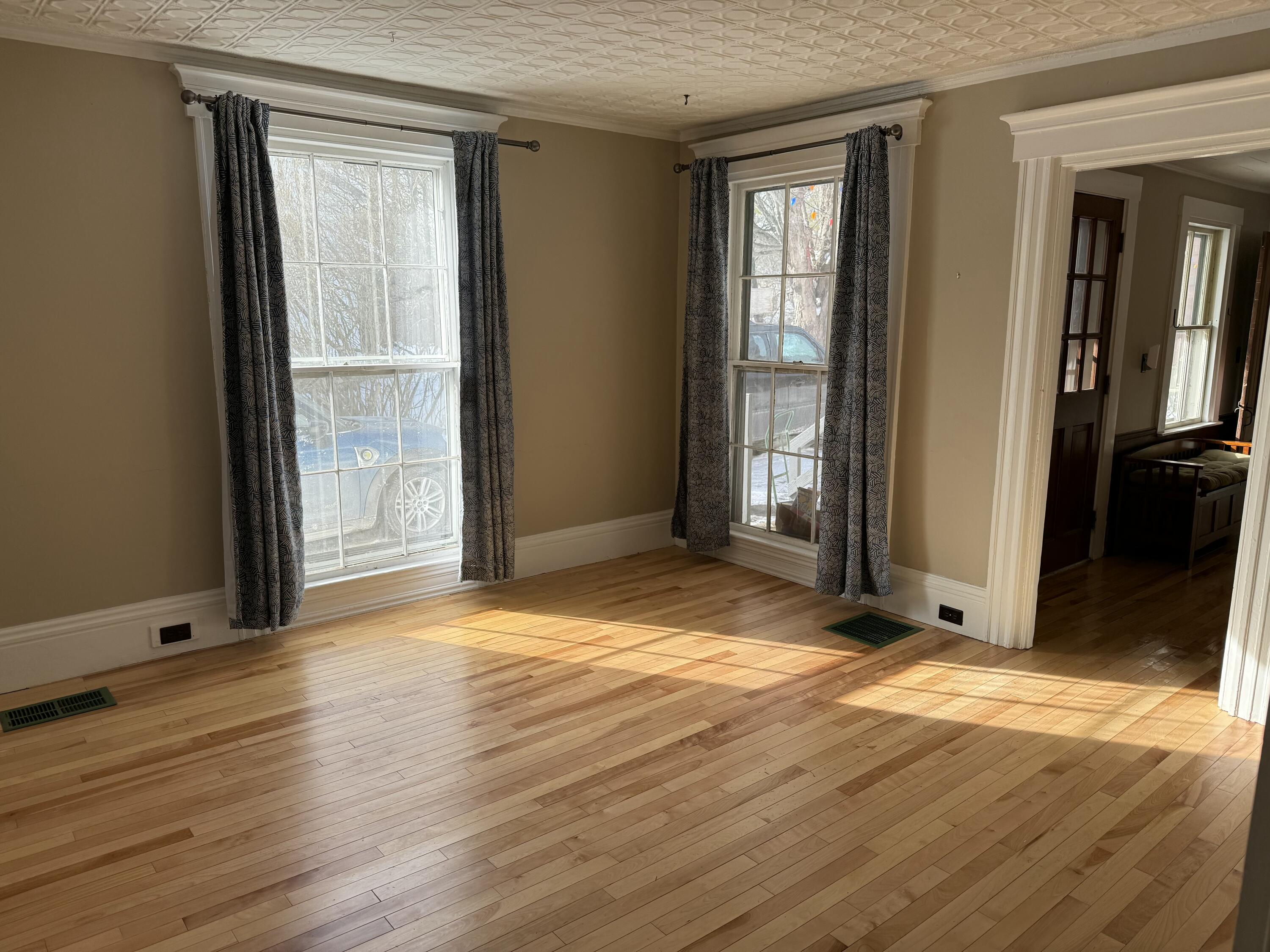 64 Penobscot Street Orono, ME 04473 - Photo 14 of 37 IMG_0348