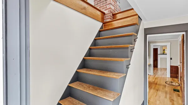 $285,000 | 64 Penobscot Street, Orono, ME 04473