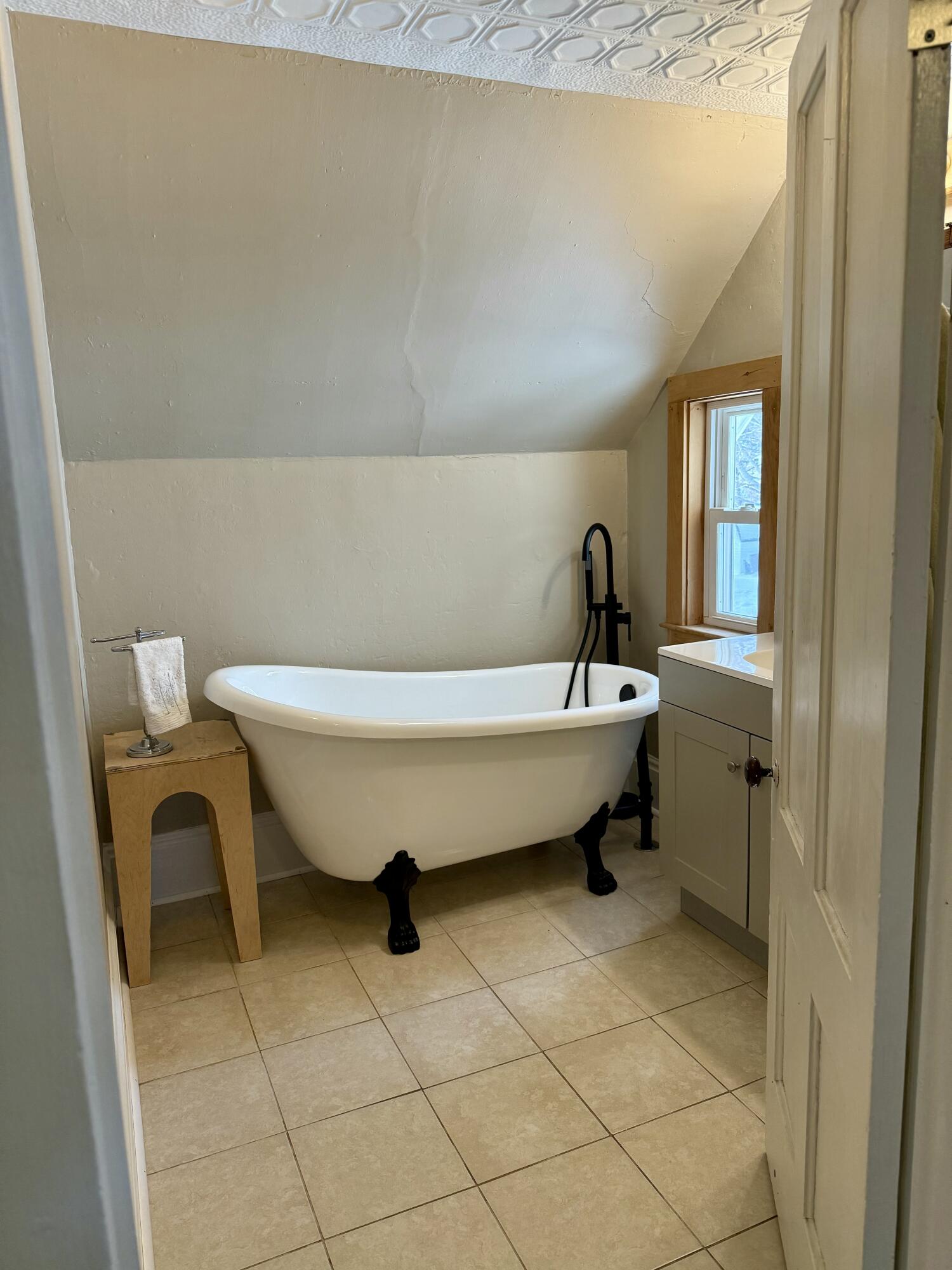 64 Penobscot Street Orono, ME 04473 - Photo 18 of 37 IMG_0363