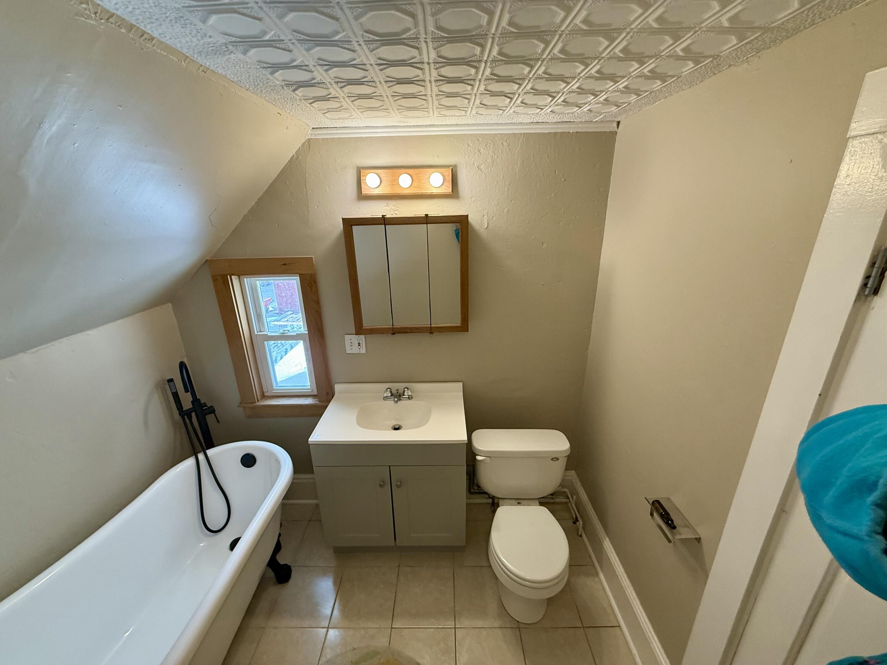 64 Penobscot Street Orono, ME 04473 - Photo 19 of 37 IMG_0366