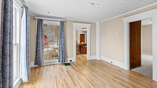 $285,000 | 64 Penobscot Street, Orono, ME 04473