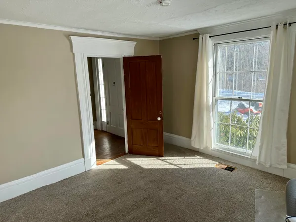 $325,000 | 64 Penobscot Street, Orono, ME 04473